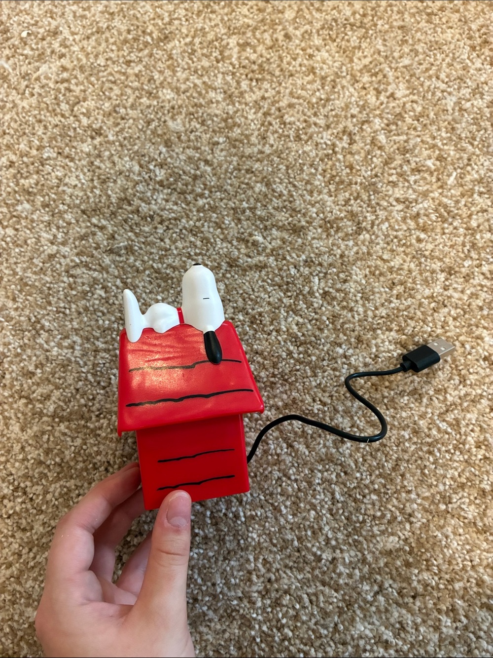 Snoopy Red Doghouse USB Charger
